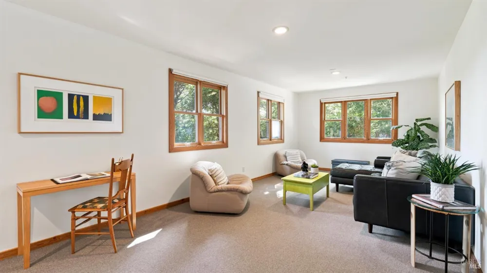 90 Dover Road Inverness, CA 94937