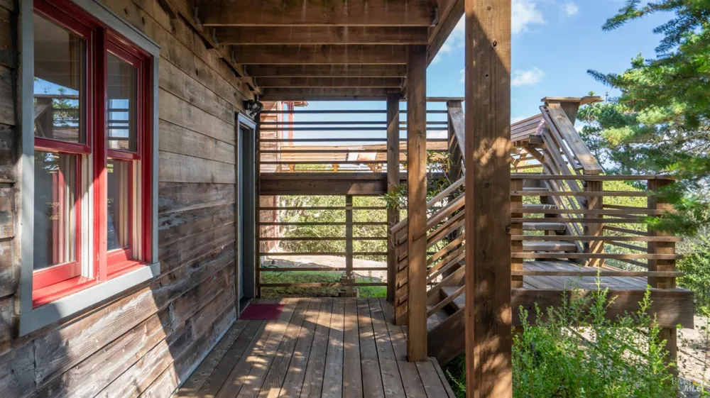 90 Dover Road Inverness, CA 94937
