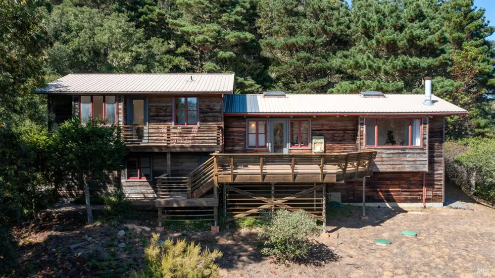 90 Dover Road Inverness, CA 94937