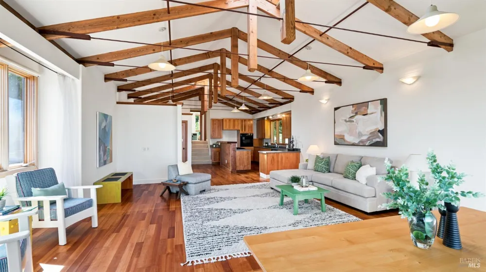 90 Dover Road Inverness, CA 94937