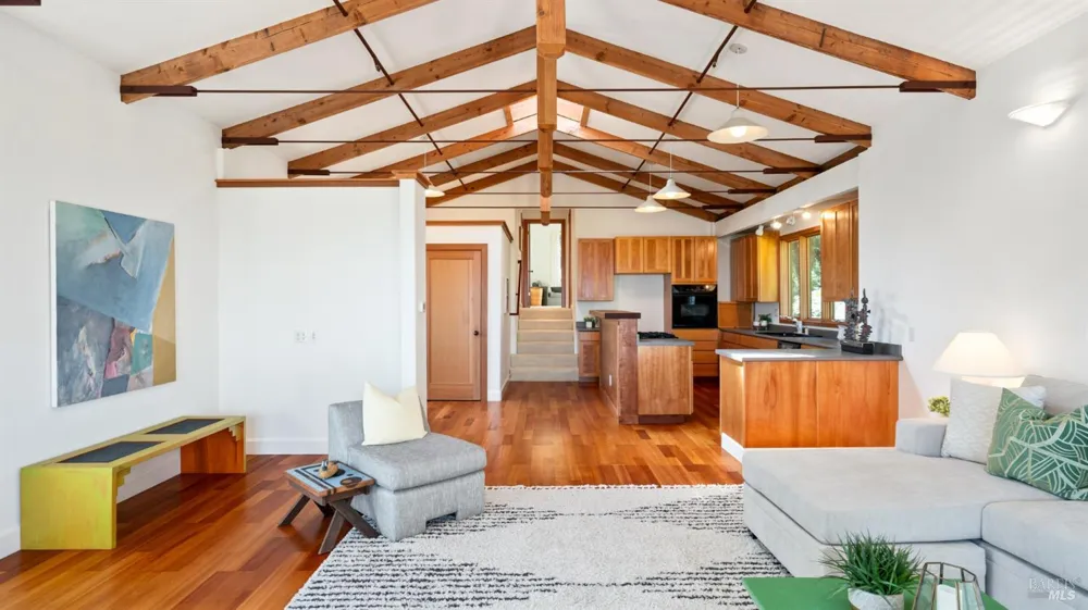 90 Dover Road Inverness, CA 94937