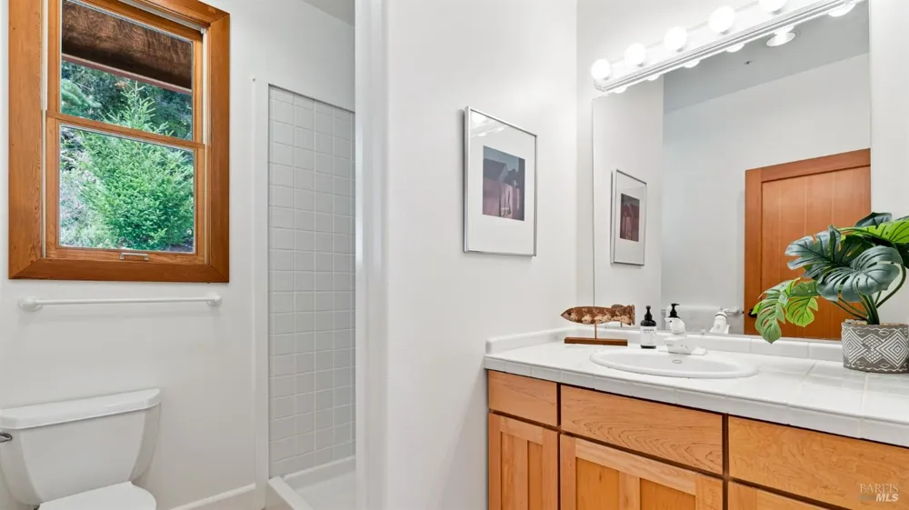 90 Dover Road Inverness, CA 94937