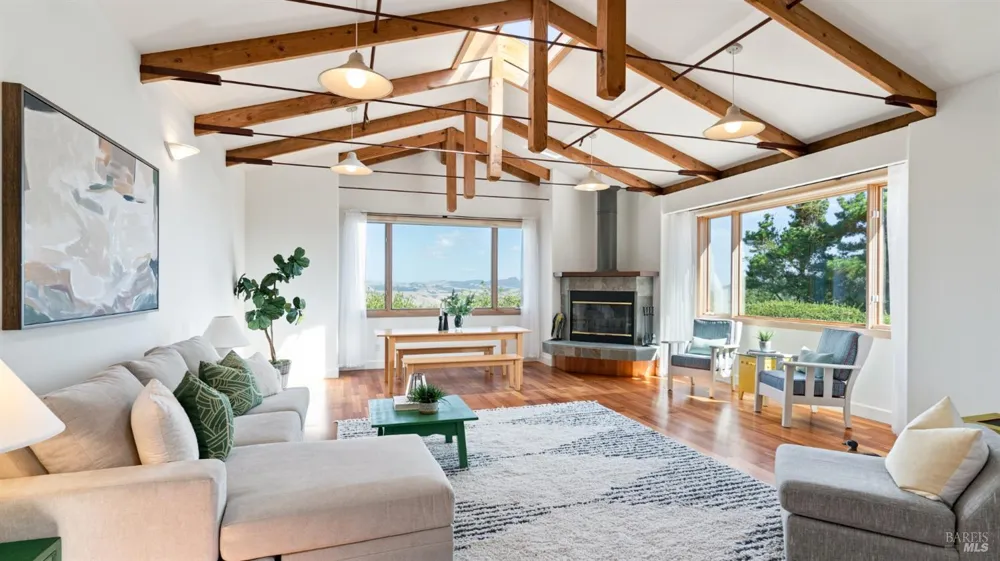 90 Dover Road Inverness, CA 94937