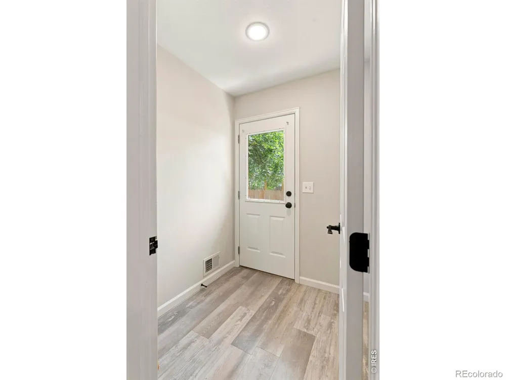 818 Baker Street Longmont, CO 80501