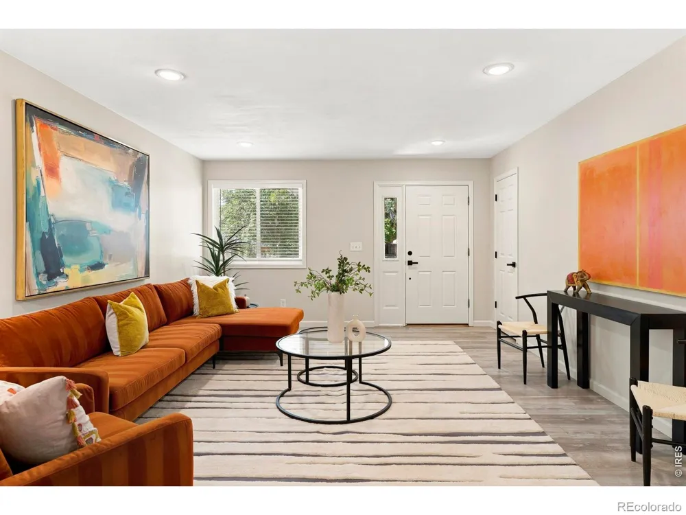 818 Baker Street Longmont, CO 80501