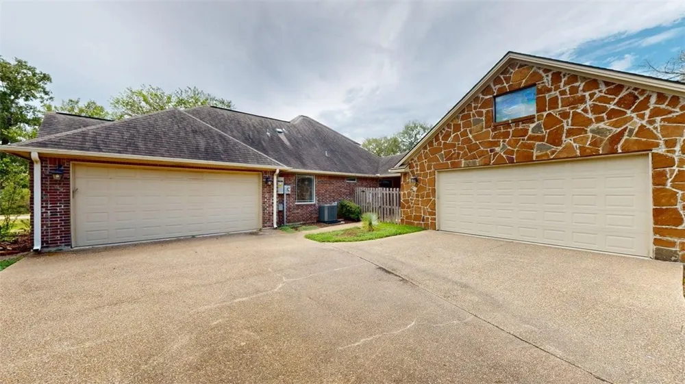 11808 Durrand Street College Station, TX 77845