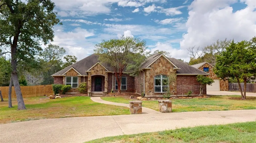 11808 Durrand Street College Station, TX 77845