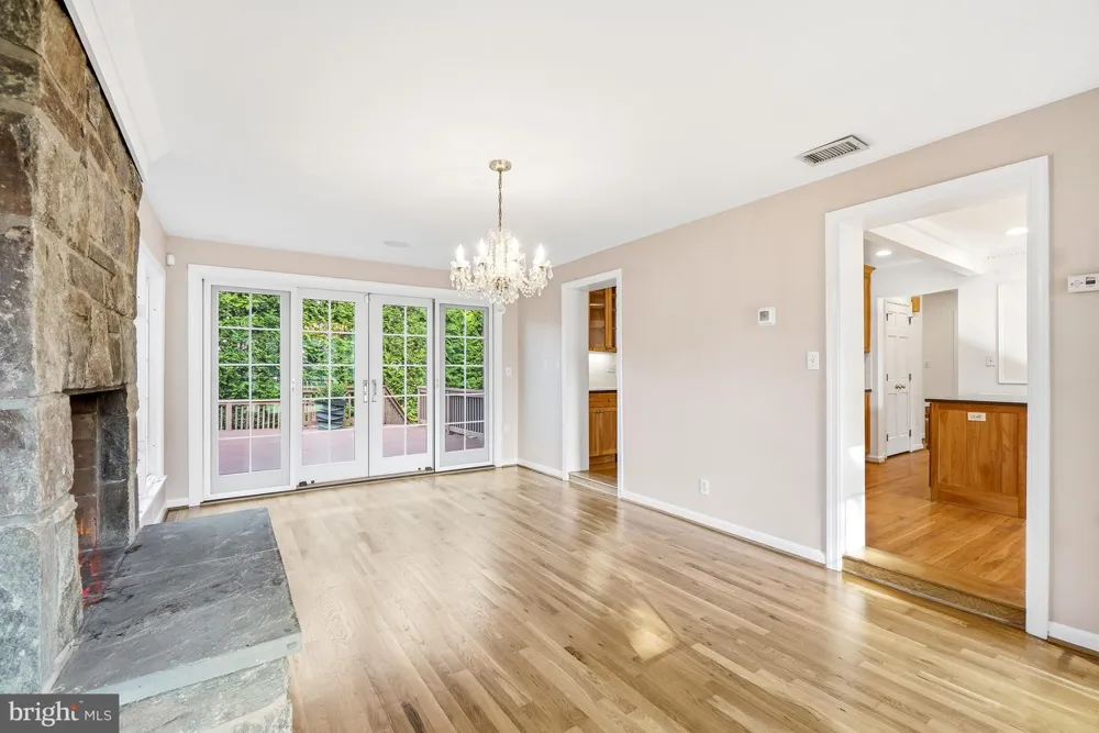 9502 EDGELEY ROAD Bethesda, MD 20814