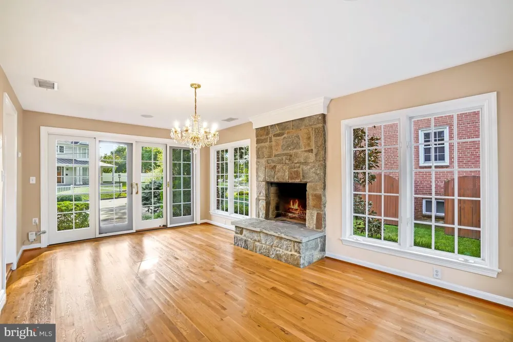 9502 EDGELEY ROAD Bethesda, MD 20814
