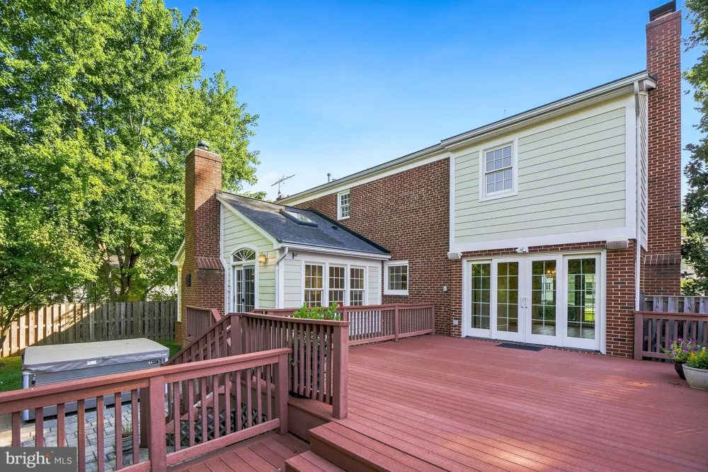 9502 EDGELEY ROAD Bethesda, MD 20814