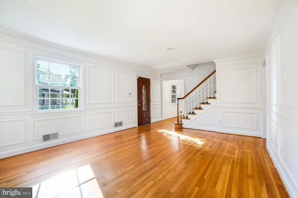 9502 EDGELEY ROAD Bethesda, MD 20814