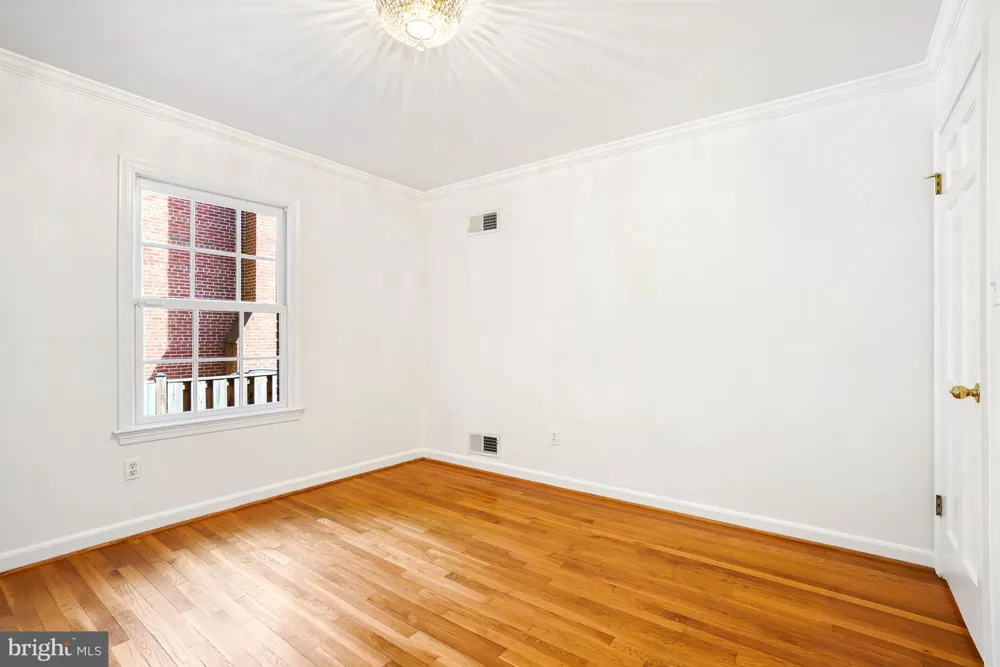 9502 EDGELEY ROAD Bethesda, MD 20814