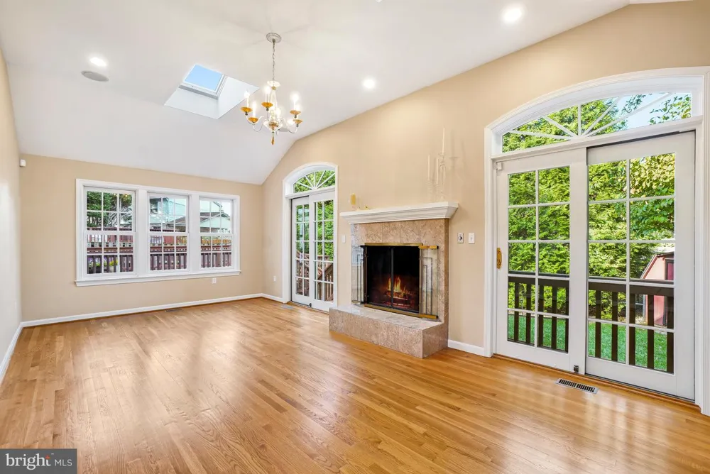 9502 EDGELEY ROAD Bethesda, MD 20814