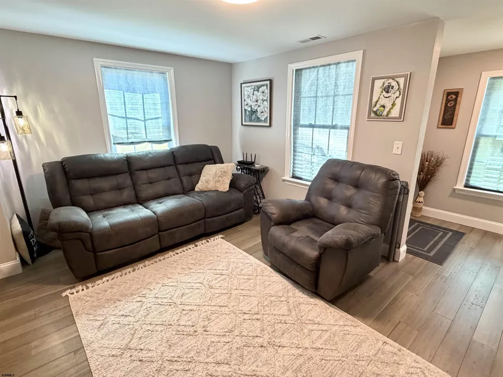 4369 Township Ave Mays Landing, NJ 08330