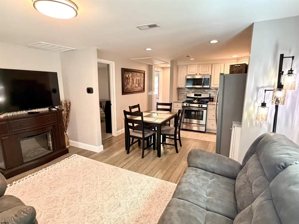 4369 Township Ave Mays Landing, NJ 08330