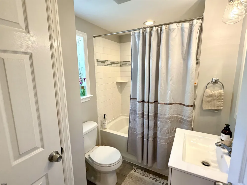4369 Township Ave Mays Landing, NJ 08330