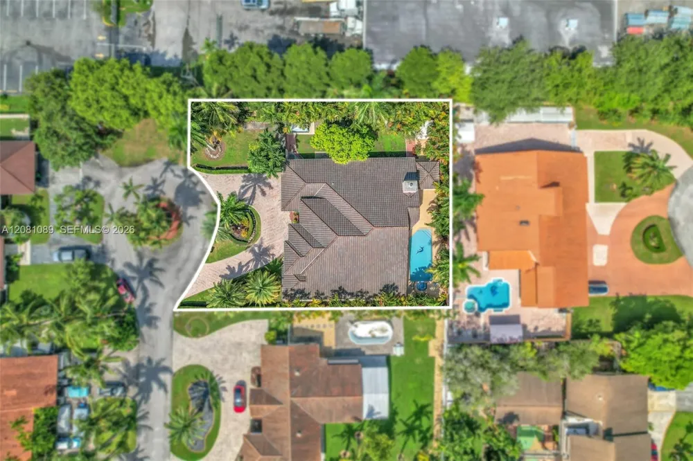 10485 NW 132nd St Hialeah Gardens, FL 33018