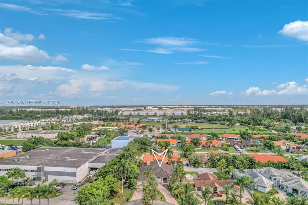 10485 NW 132nd St Hialeah Gardens, FL 33018