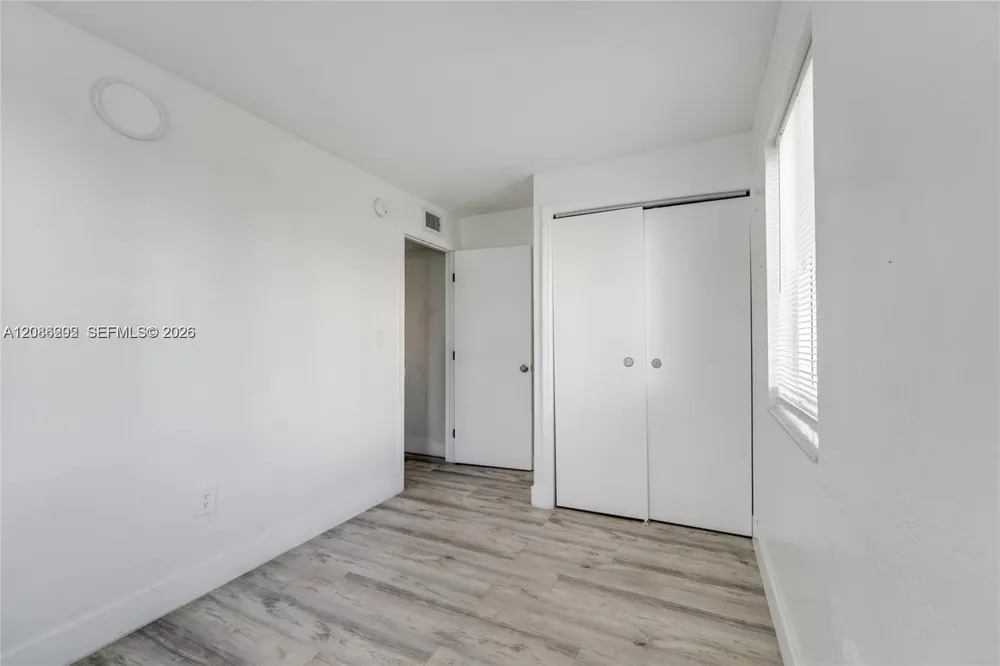 1630 NW 18th St #5 Miami, FL 33125