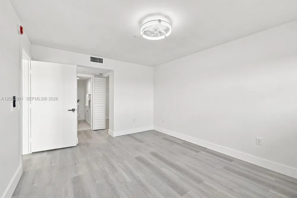 550 SW 138th Ave #402K Pembroke Pines, FL 33027