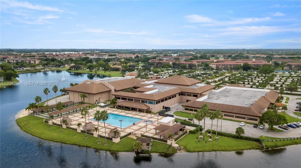 550 SW 138th Ave #402K Pembroke Pines, FL 33027