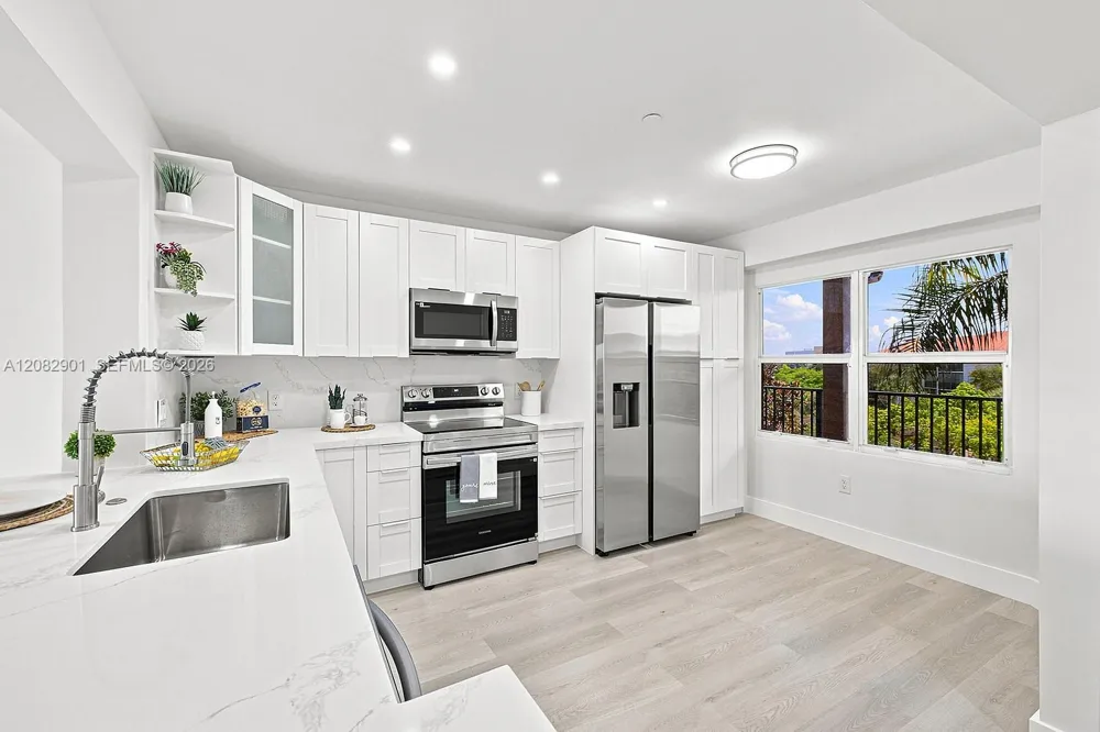 550 SW 138th Ave #402K Pembroke Pines, FL 33027