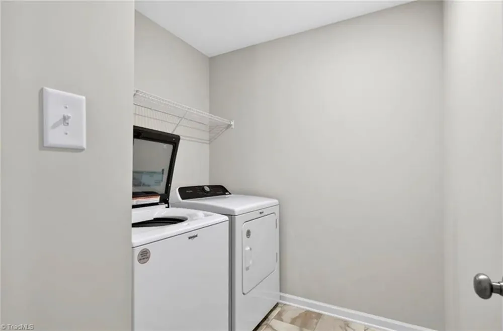 4220 Canter Creek Lane High Point, NC 27262