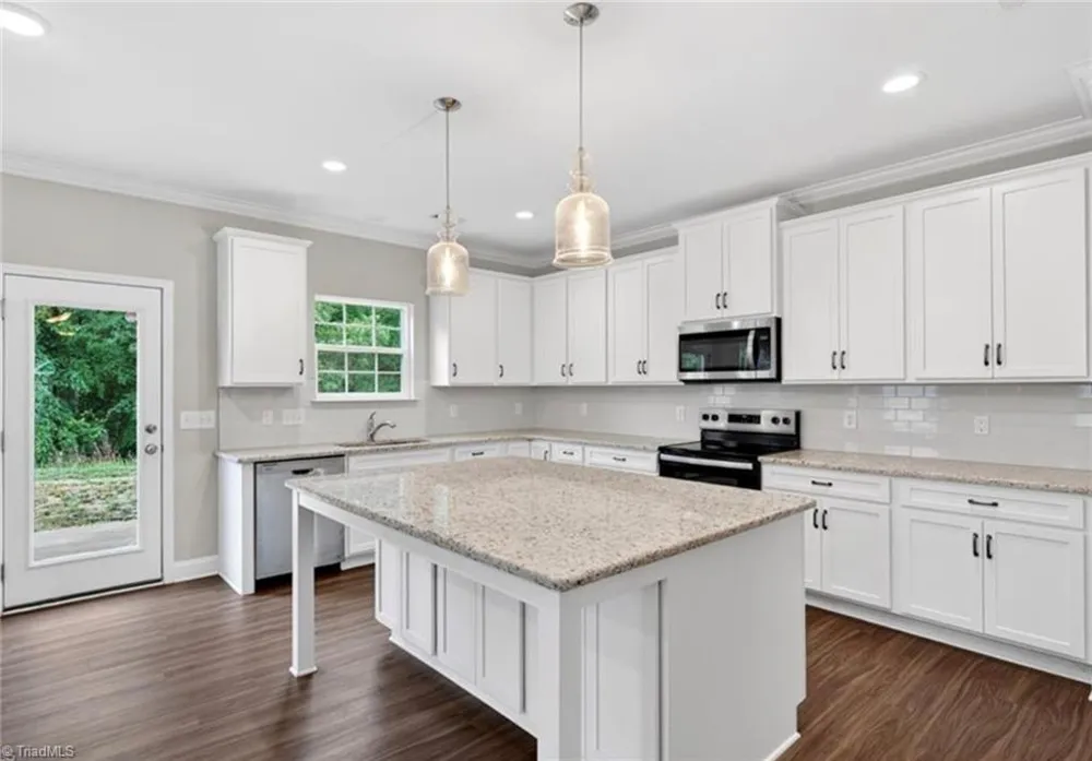 4220 Canter Creek Lane High Point, NC 27262