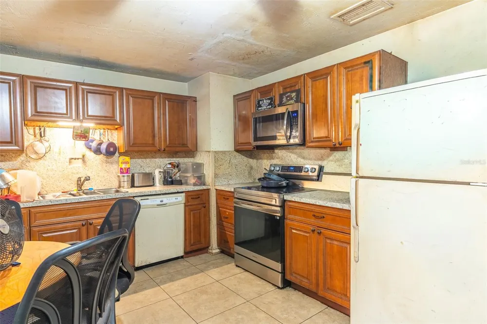 3539 COLLEEN DRIVE Lakeland, FL 33810