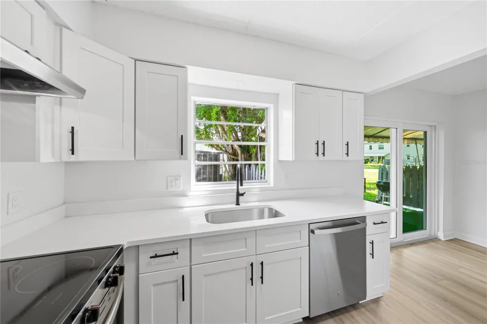 6930A PLACE DE LA PAIX #1A South Pasadena, FL 33707