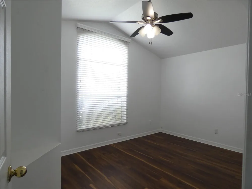 1728 TEALBRIAR AVENUE Oviedo, FL 32765