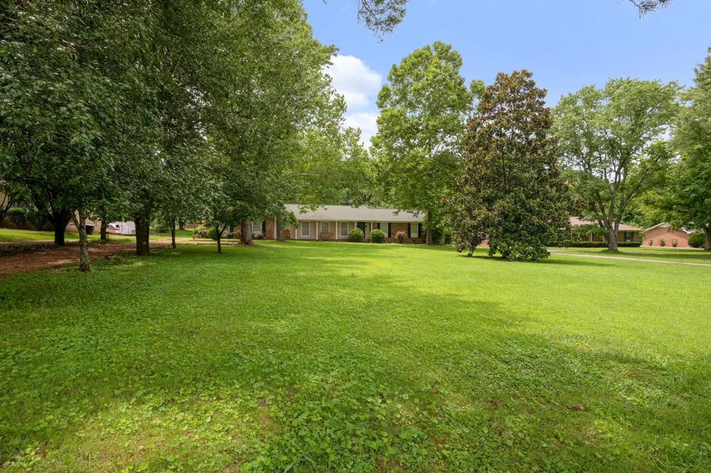 908 Lewisburg Pike Franklin, TN 37064