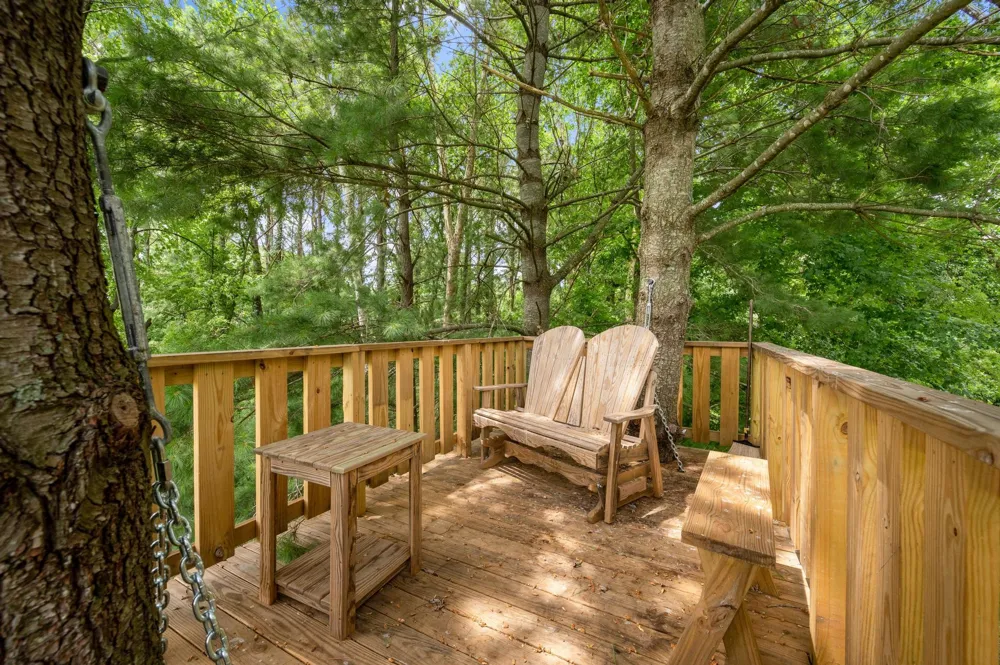 908 Lewisburg Pike Franklin, TN 37064