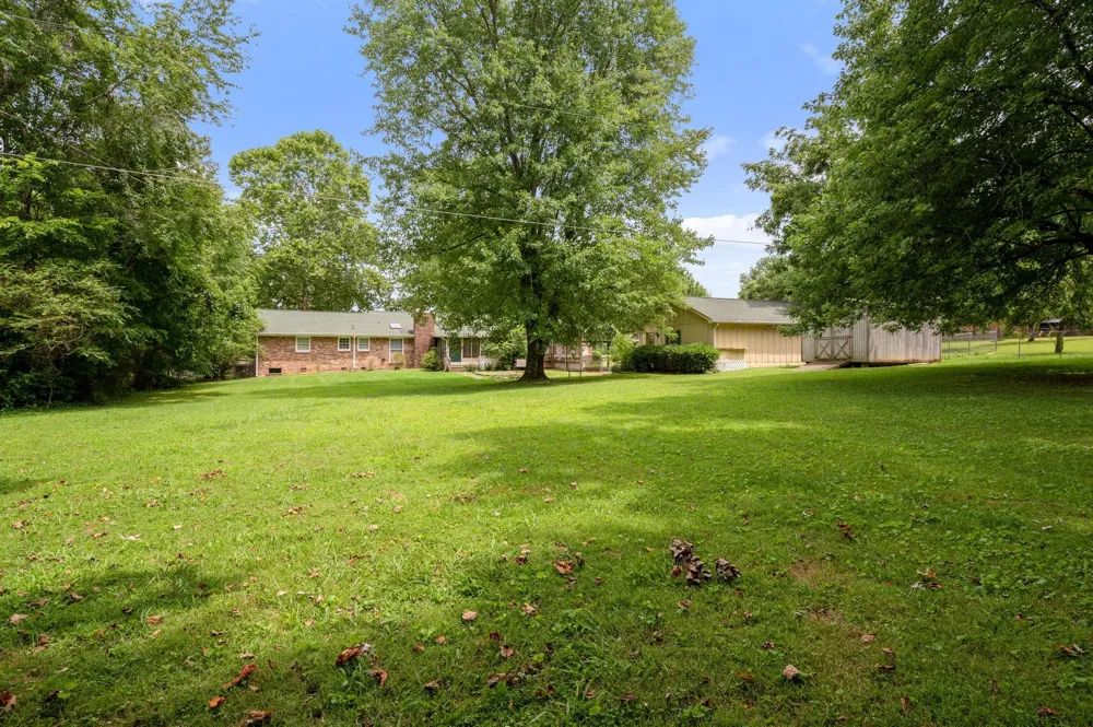908 Lewisburg Pike Franklin, TN 37064