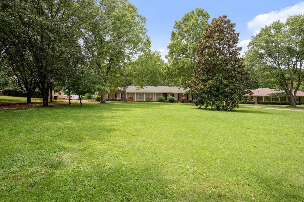 908 Lewisburg Pike Franklin, TN 37064