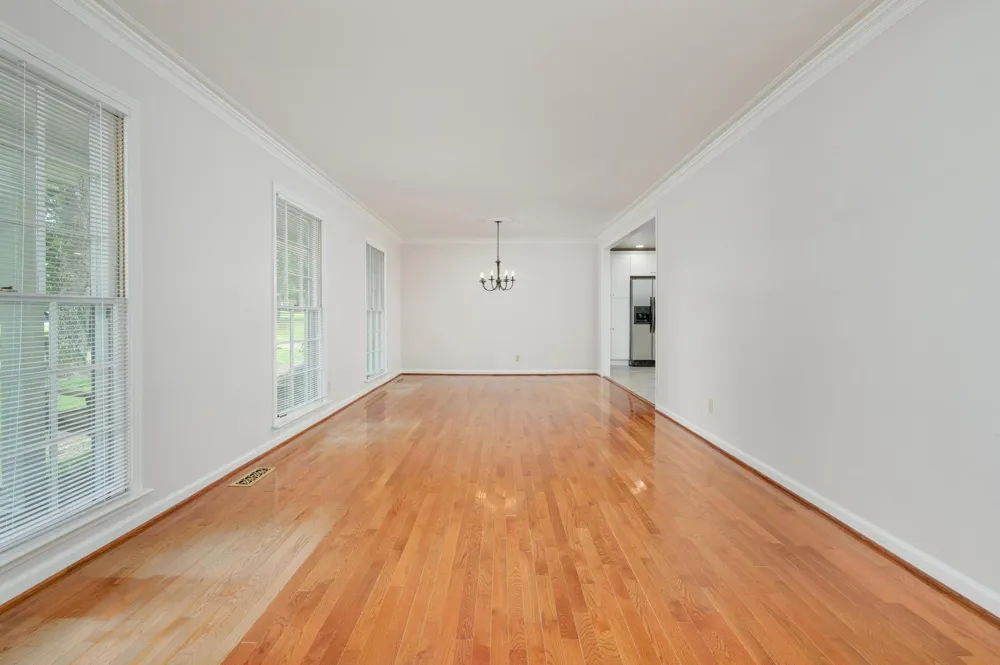 908 Lewisburg Pike Franklin, TN 37064