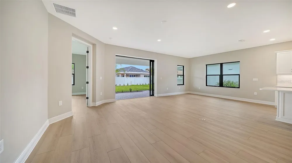 8071 ANTHIRIUM LOOP Sarasota, FL 34240