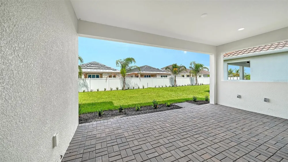 8071 ANTHIRIUM LOOP Sarasota, FL 34240