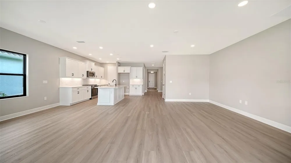 8071 ANTHIRIUM LOOP Sarasota, FL 34240