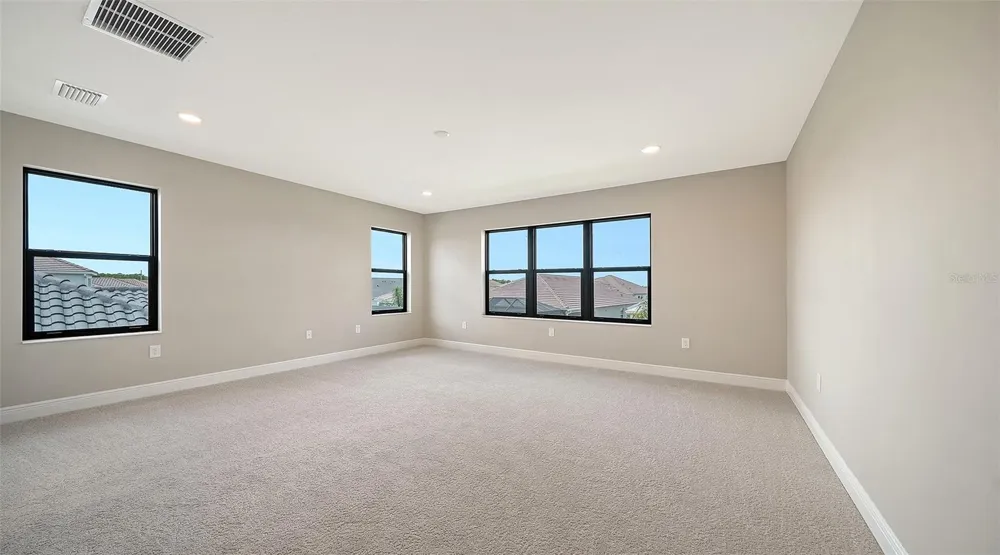 8071 ANTHIRIUM LOOP Sarasota, FL 34240