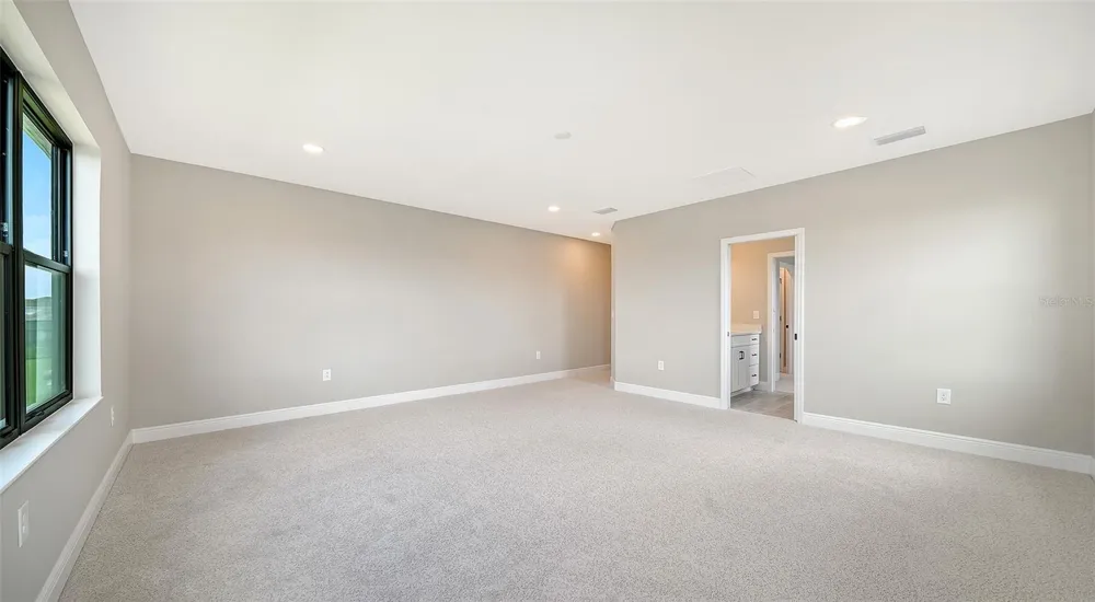 8071 ANTHIRIUM LOOP Sarasota, FL 34240