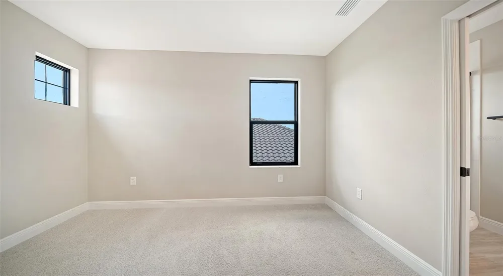 8071 ANTHIRIUM LOOP Sarasota, FL 34240