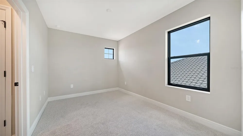 8071 ANTHIRIUM LOOP Sarasota, FL 34240