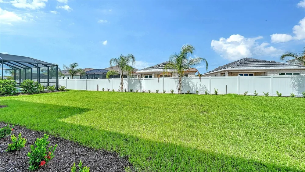 8071 ANTHIRIUM LOOP Sarasota, FL 34240