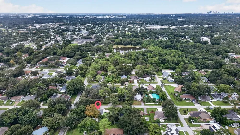 5114 CHILKOOT STREET Tampa, FL 33617