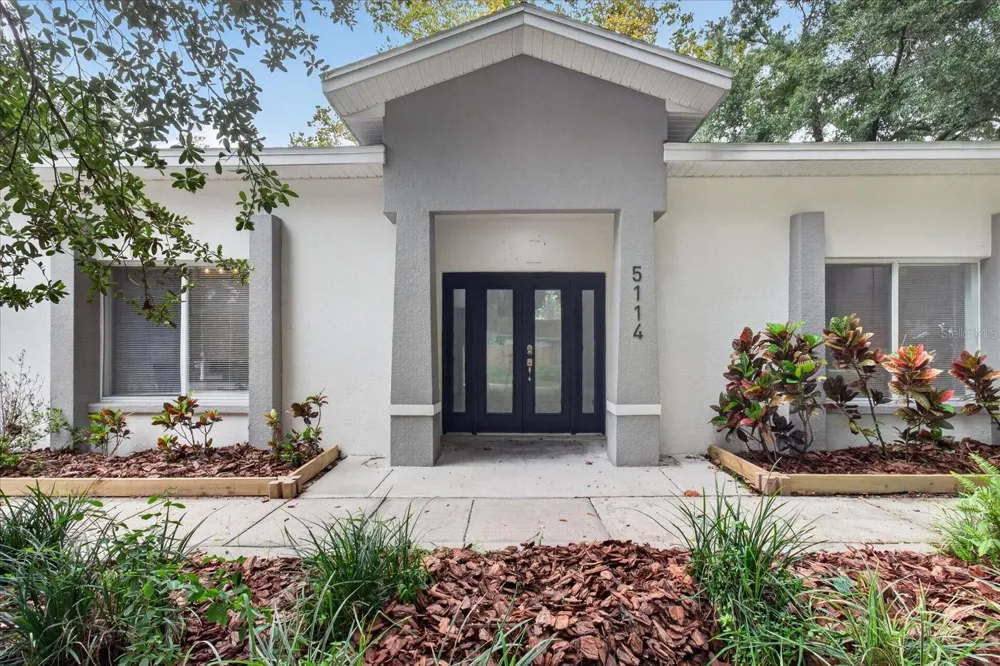 5114 CHILKOOT STREET Tampa, FL 33617