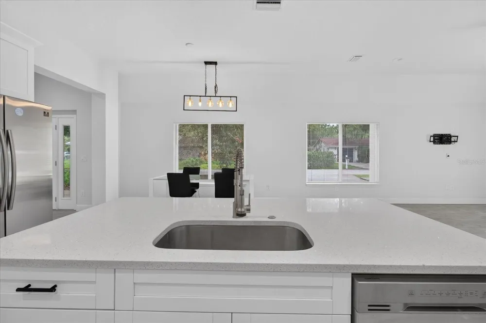 5114 CHILKOOT STREET Tampa, FL 33617