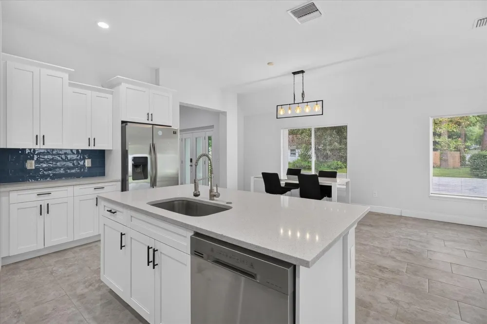 5114 CHILKOOT STREET Tampa, FL 33617