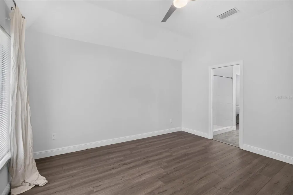 5114 CHILKOOT STREET Tampa, FL 33617