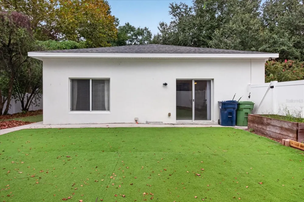 5114 CHILKOOT STREET Tampa, FL 33617